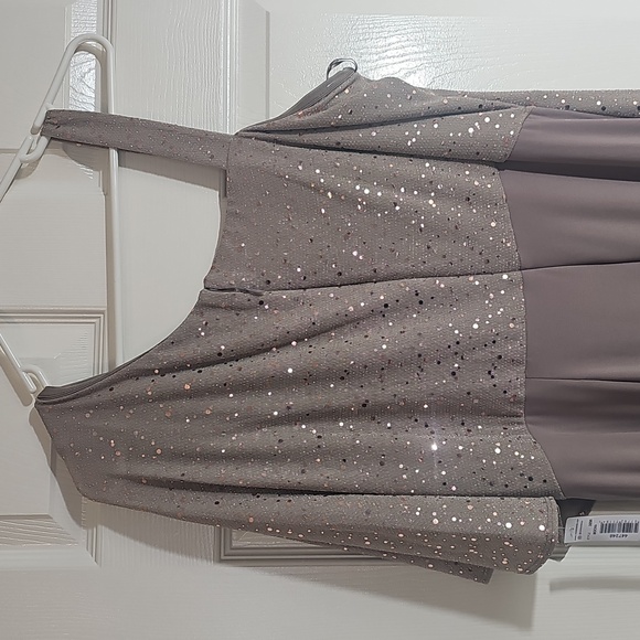 NWT R&M Mocha One-Shoulder Sequins Jumpsuit Size 18 - Picture 5 of 14